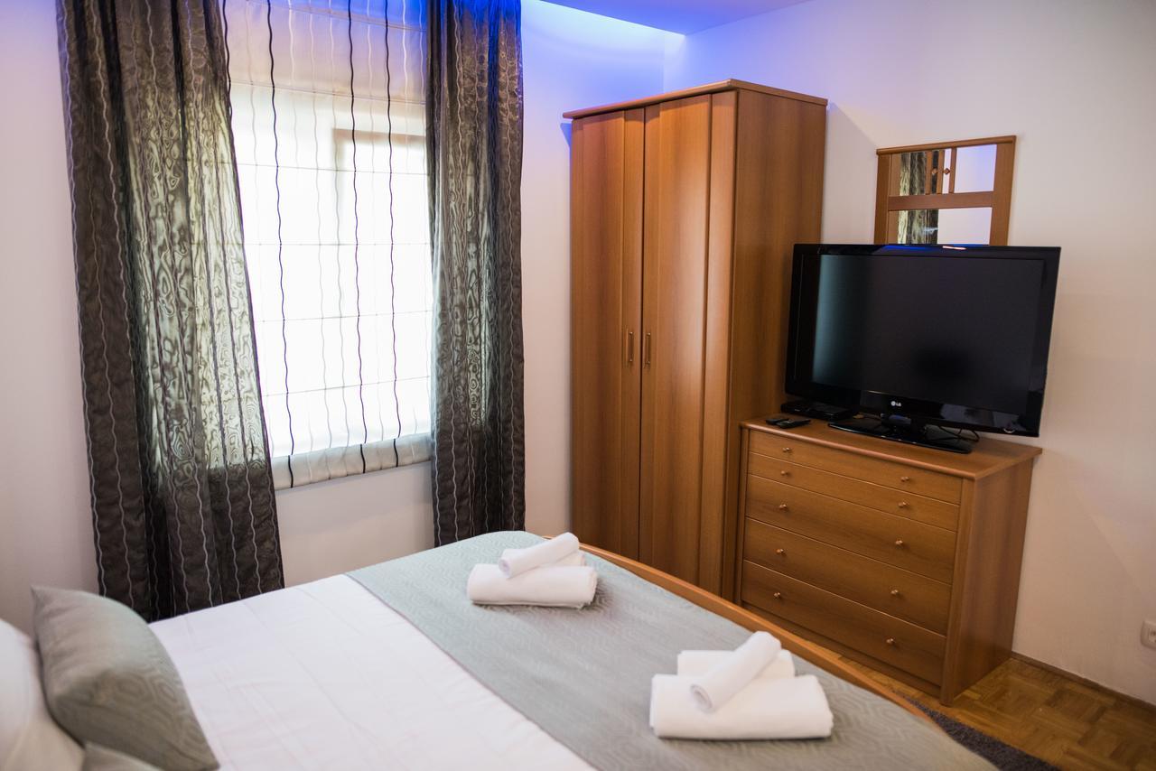 Lct Blue Lions Apartments 珀德垂那 外观 照片