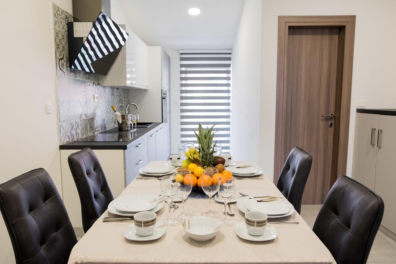 Lct Blue Lions Apartments 珀德垂那 外观 照片